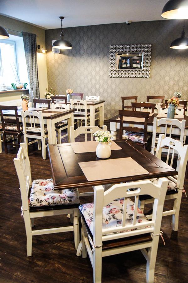 Kalvin Restaurant & Pension Rastislavice Eksteriør bilde